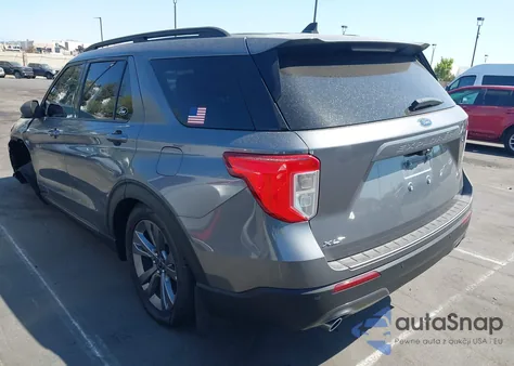 2021 Ford Explorer Xlt z USA, uszkodzony, nr VIN 1FMSK7DH8MGA24292